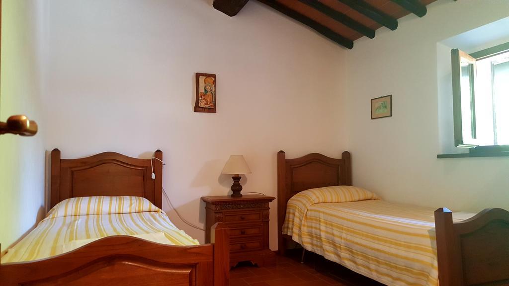 Holiday House Le Selvole Radda in Chianti Exterior photo